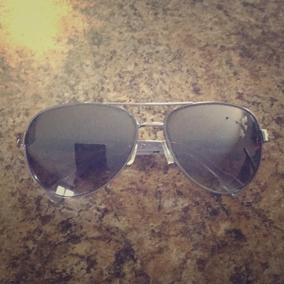 Rocawear Accessories - Rocawear Aviator sunglasses